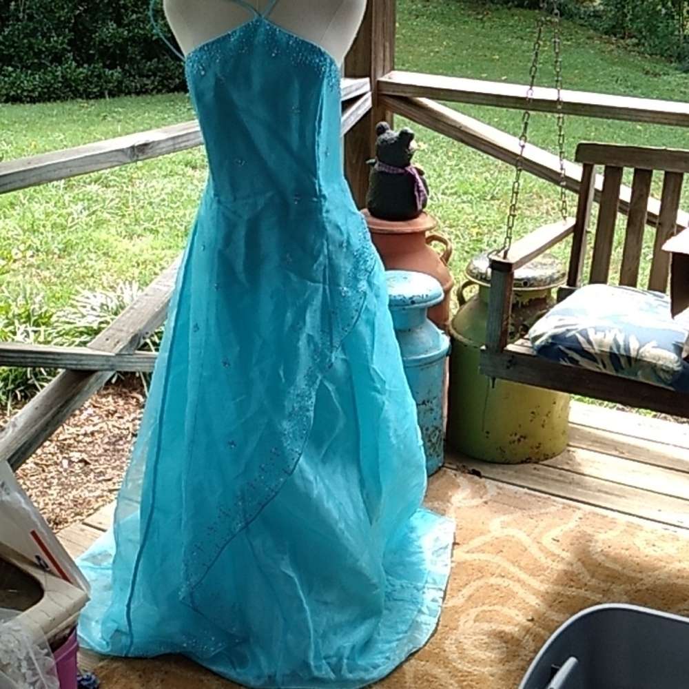 Blondie Nites by Linda Bernell blue prom dress 15 formal wedding bridesmaid